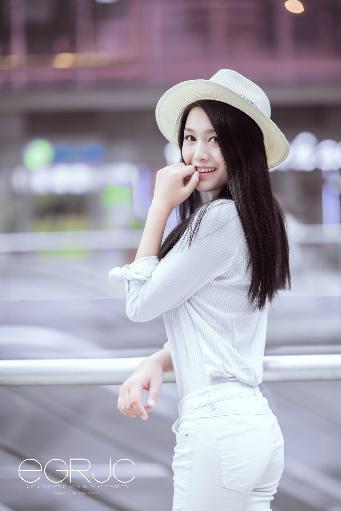 尤物视频在线观看